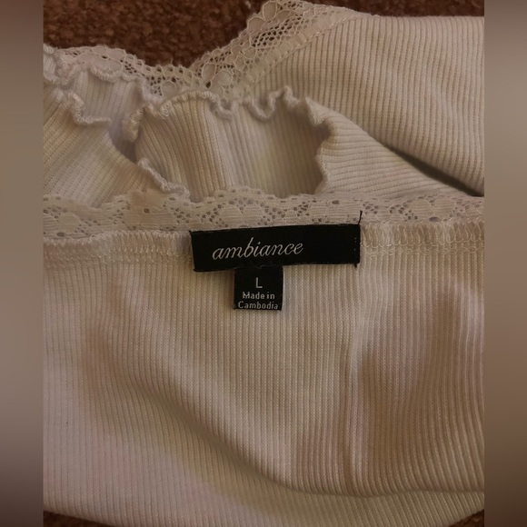 Ambiance - Picture 3 of 3